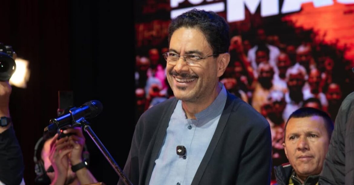 Iván Cepeda Castro es formalizado como candidato presidencial del Pacto Histórico para 2026