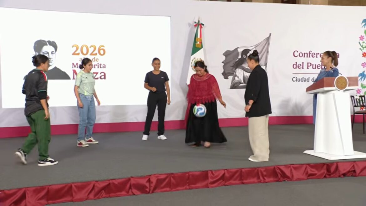 Gobierno presenta a ganadoras de boletos para el Mundial 2026 y estrena nueva versión de ‘La Niña Futbolista’