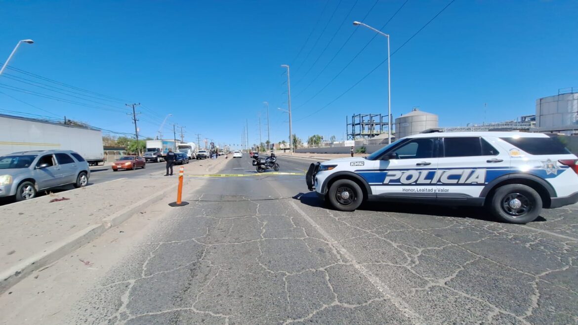 Mujer ciclista muere tras ser impactada por automóvil en carretera a San Luis Río Colorado