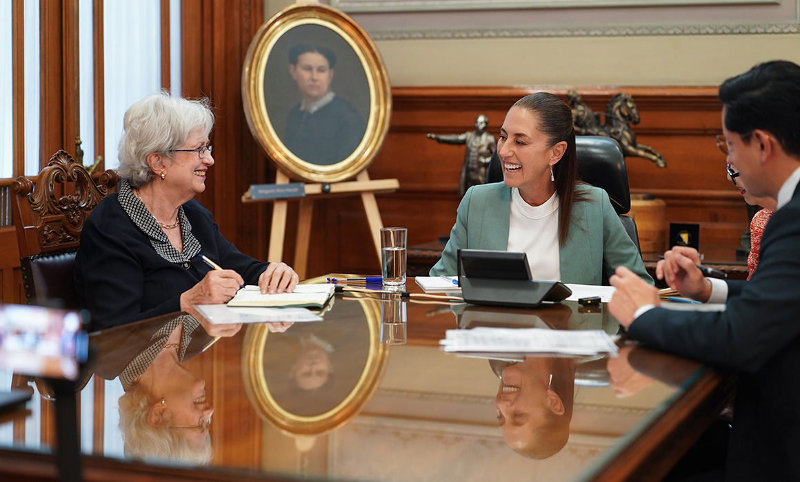 Sheinbaum y primera ministra de Barbados dialogan sobre cooperación bilateral y turismo