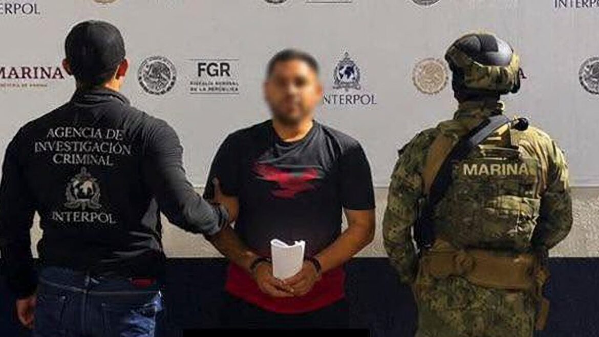 Detienen en Colima a alto mando del Cartel del Golfo con orden de extradición