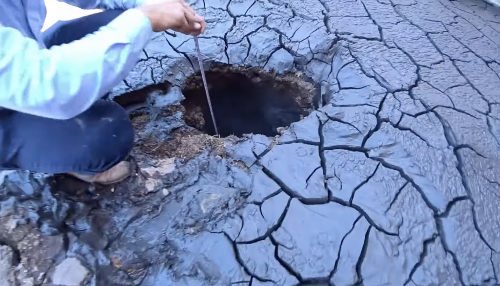 Especialistas descartan que fenómeno en Ixtlán de los Hervores sea volcán o géiser