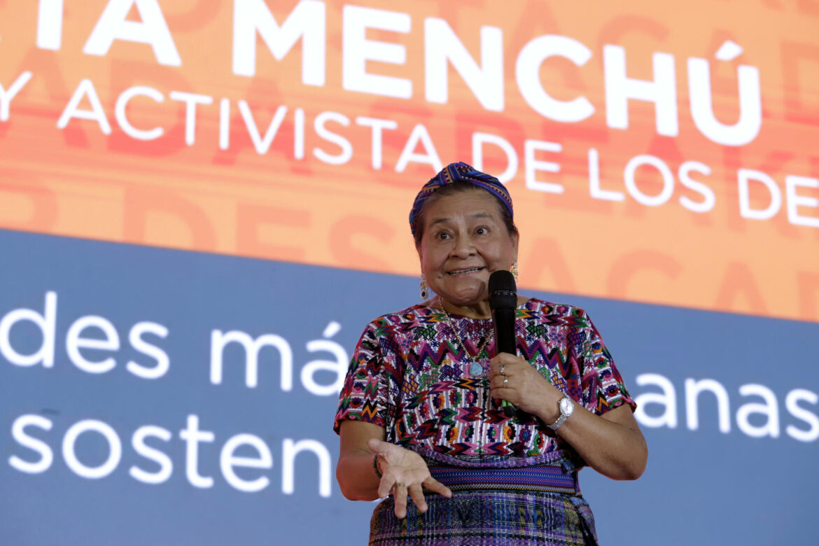 Rigoberta Menchú llama a humanizar el desarrollo tecnológico en ciudades inteligentes