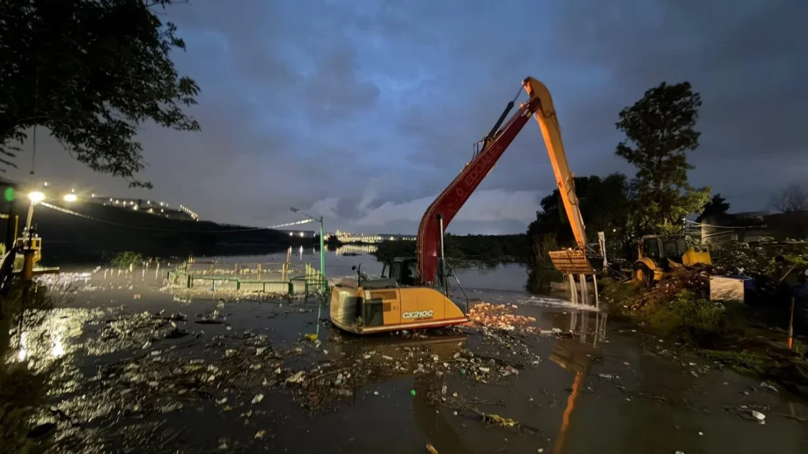 Lluvias provocan inundaciones y operativo de emergencia en Cuautitlán Izcalli