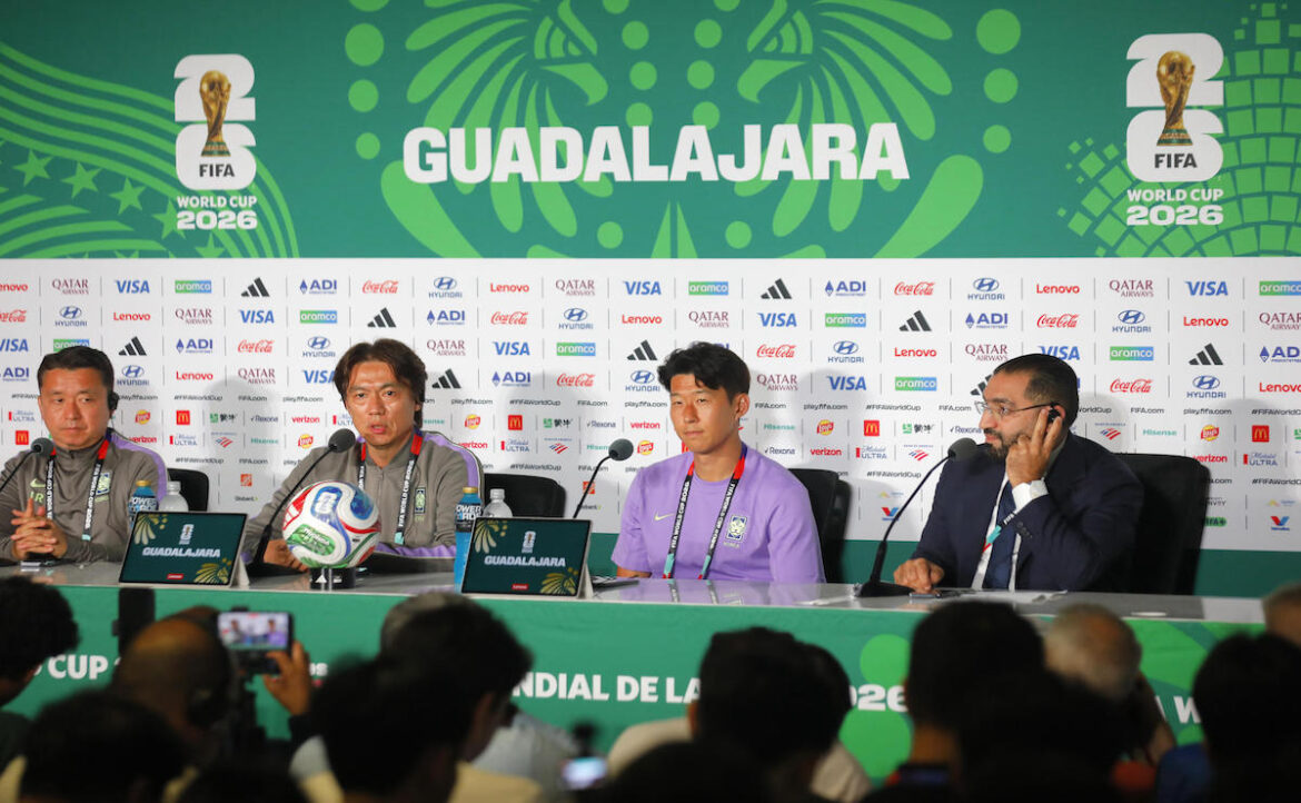 FIFA obliga a Haití a cambiar camiseta; selecciones se alistan para sus debuts en el Mundial 2026