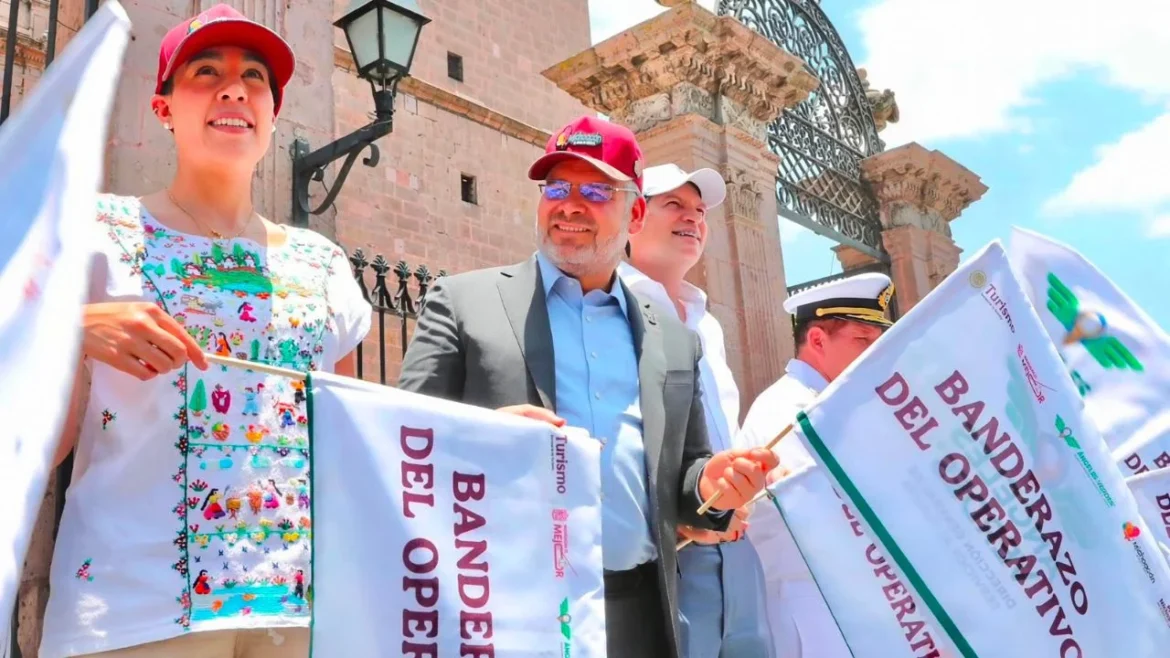 Inician en Michoacán operativo de seguridad para 400 mil turistas en verano 2026