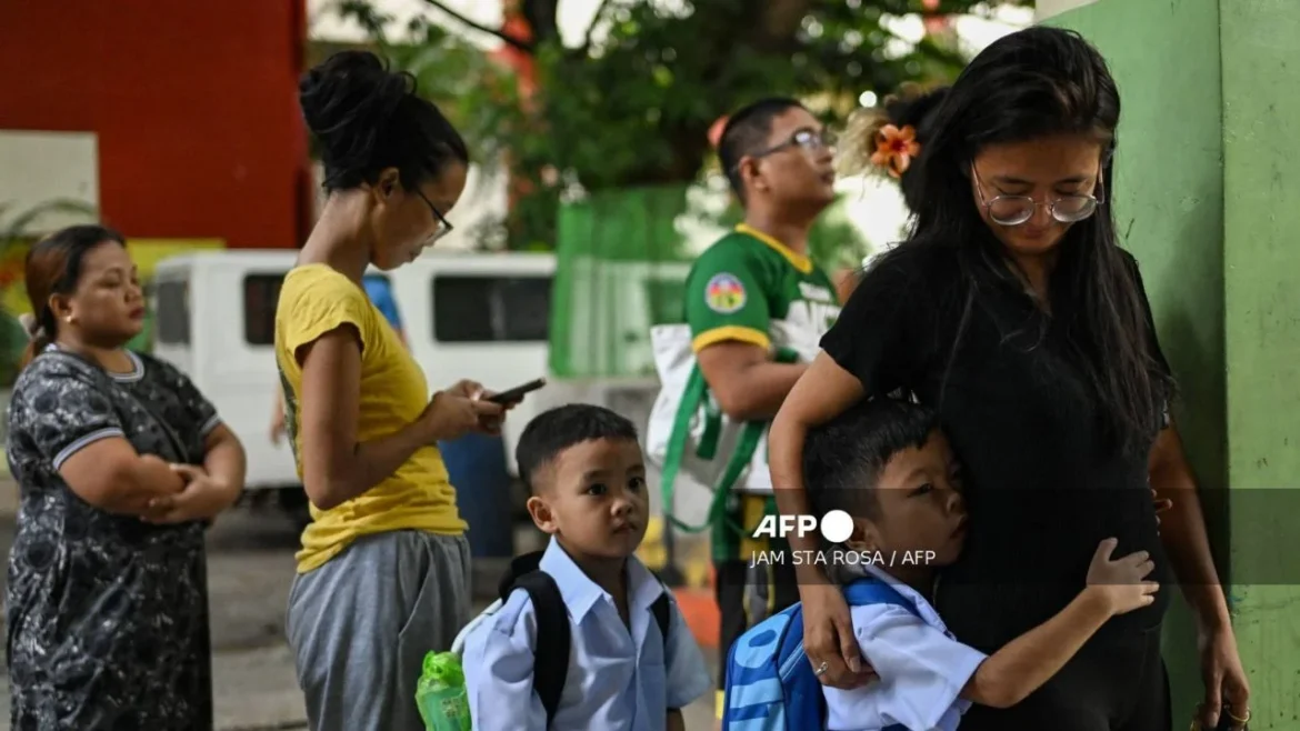 Terremoto de magnitud 7.8 sacude Filipinas, deja un muerto y genera alertas de tsunami