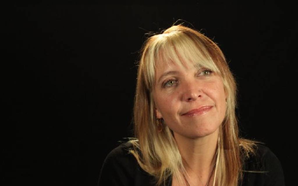 Inician trabajos de preservación del acervo de la artista Grace Quintanilla Cobo con apoyo de FOCINE