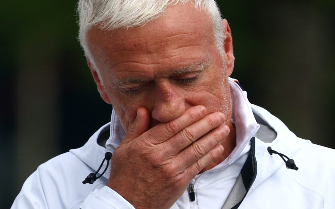 Didier Deschamps regresa a Francia por fallecimiento de su madre y no dirigirá a la selección en Boston