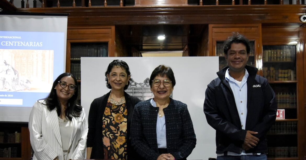 Inaugura Lilia Cedillo Coloquio Internacional por los 140 años de la Biblioteca Lafragua