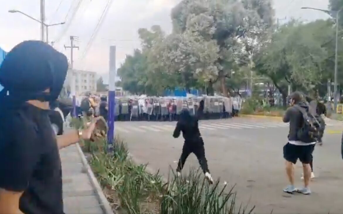 Enfrentamientos en CDMX y alertas de represión marcan el inicio del Mundial 2026