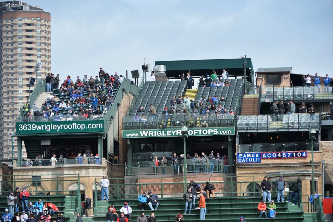 Los ‘palcos pirata’ de Wrigley Field: la excepción de los Cubs durante la pandemia