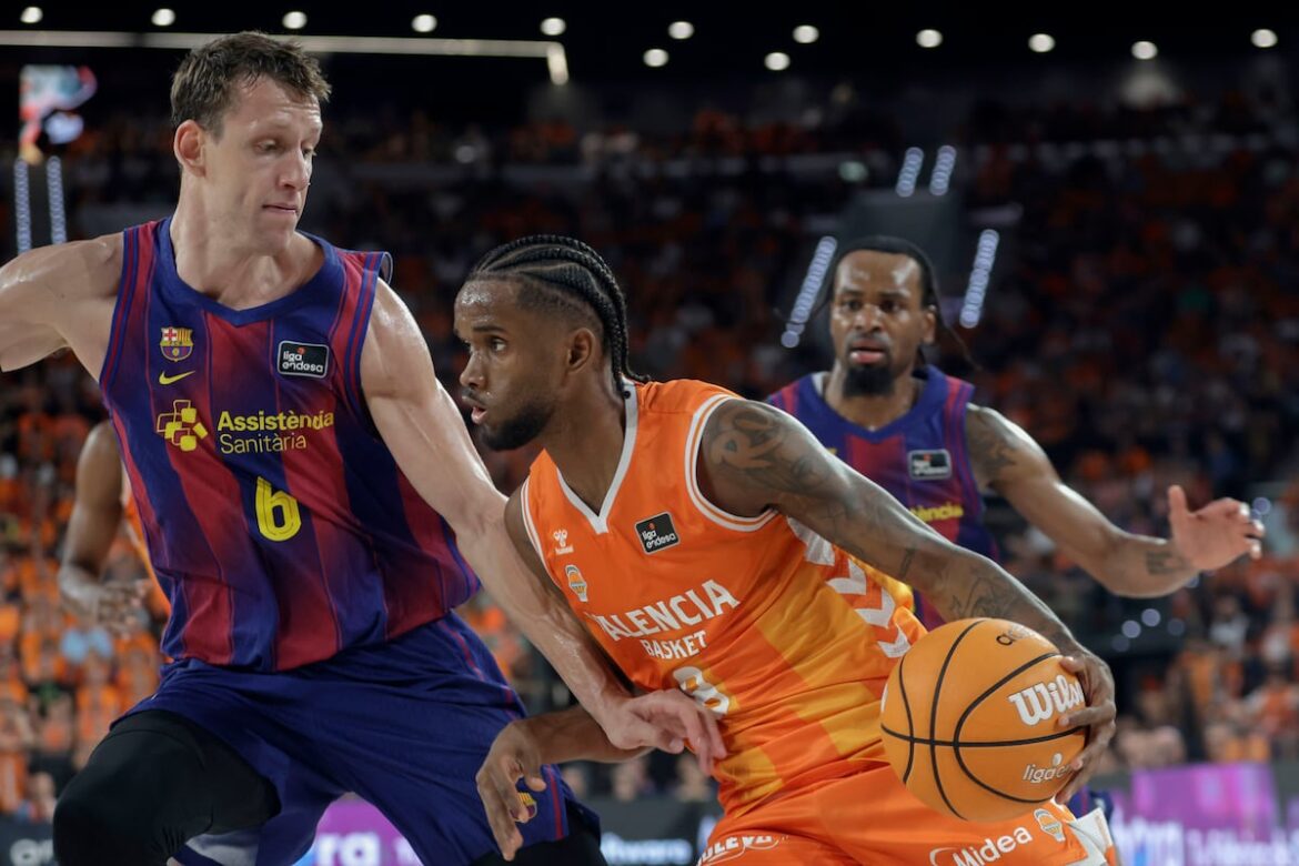 Sin datos disponibles sobre la serie de playoffs entre Valencia Basket y Barcelona