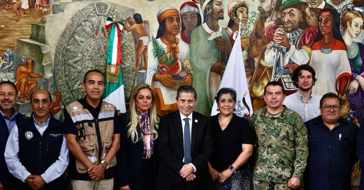 Giovani Gutiérrez instala mesa interinstitucional para rescate del lago del Parque Huayamilpas