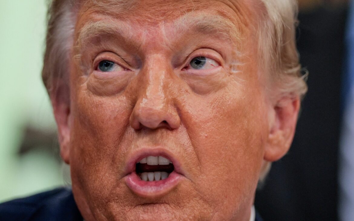 Trump declara fin de guerra con Irán y anuncia acuerdo inminente; Teherán niega pacto definitivo