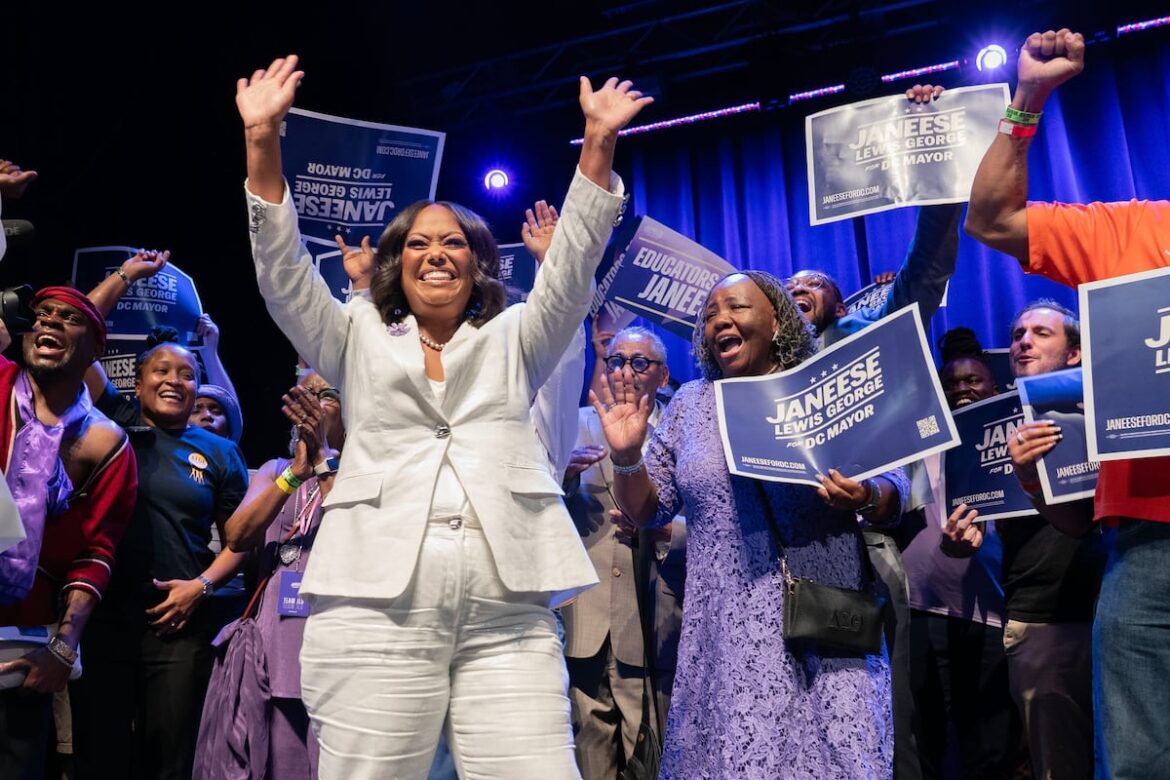 Janeese Lewis George gana primaria demócrata para alcaldía de Washington D.C.