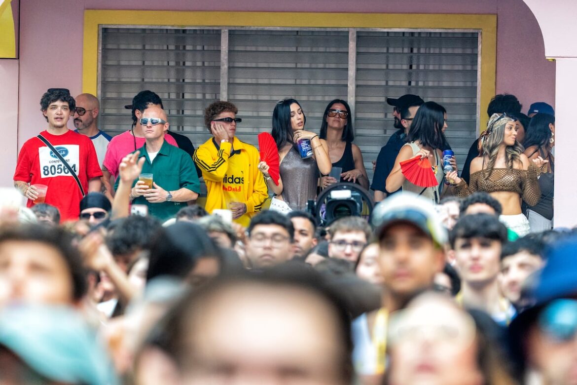 Bad Bunny incorpora mayor diversidad en la selección de asistentes para la Casita en su concierto de Madrid