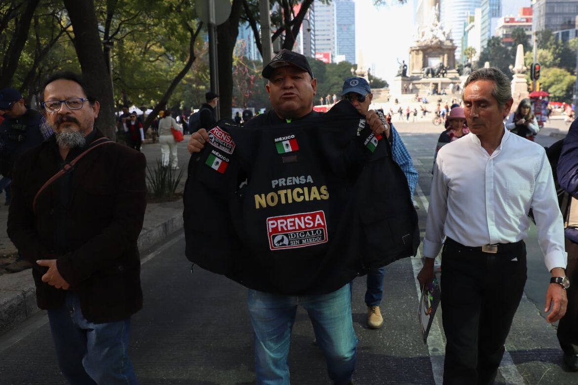 Periodistas en San Luis Potosí piden derogar ley que criminaliza el uso de IA