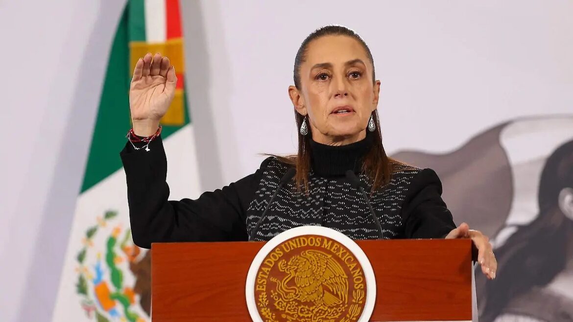 Sheinbaum reconoce a Puebla por modelo de maquinaria propia para fortalecer la obra pública