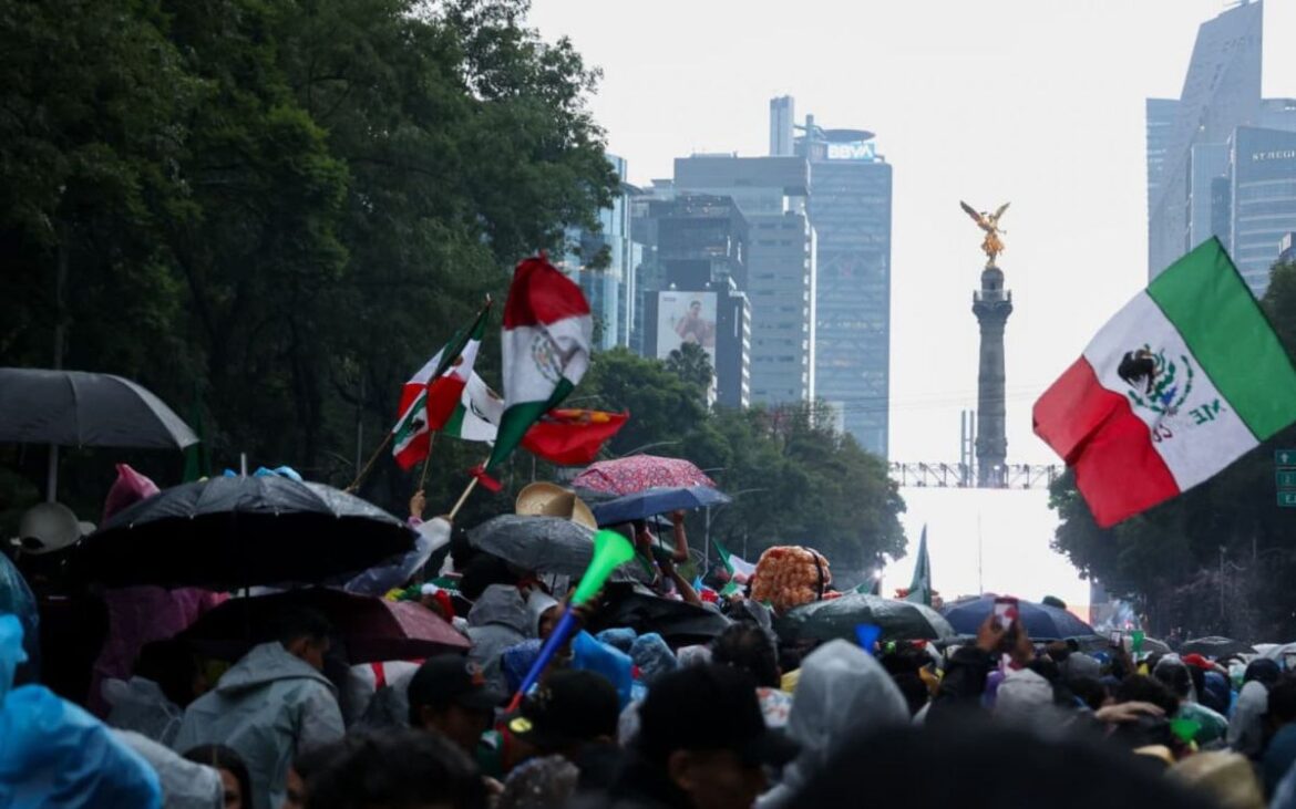 Cuatro muertos y más de 1.4 millones de personas en festejos por victoria de México ante Ecuador
