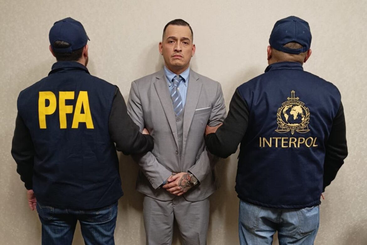 Capturan en Buenos Aires a ciudadano mexicano con orden de Interpol por narcotráfico