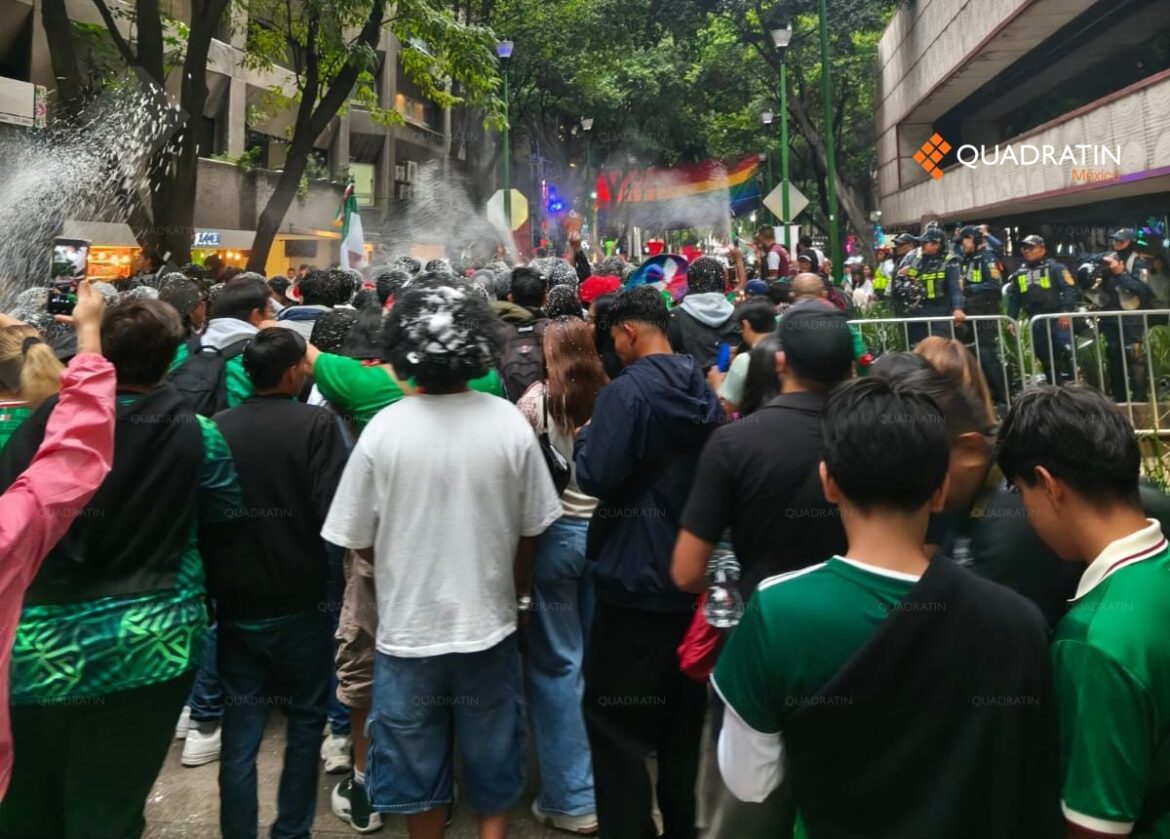 Refuerzan seguridad en CDMX tras muertes en festejos y alerta de viaje de Reino Unido previo al México-Inglaterra