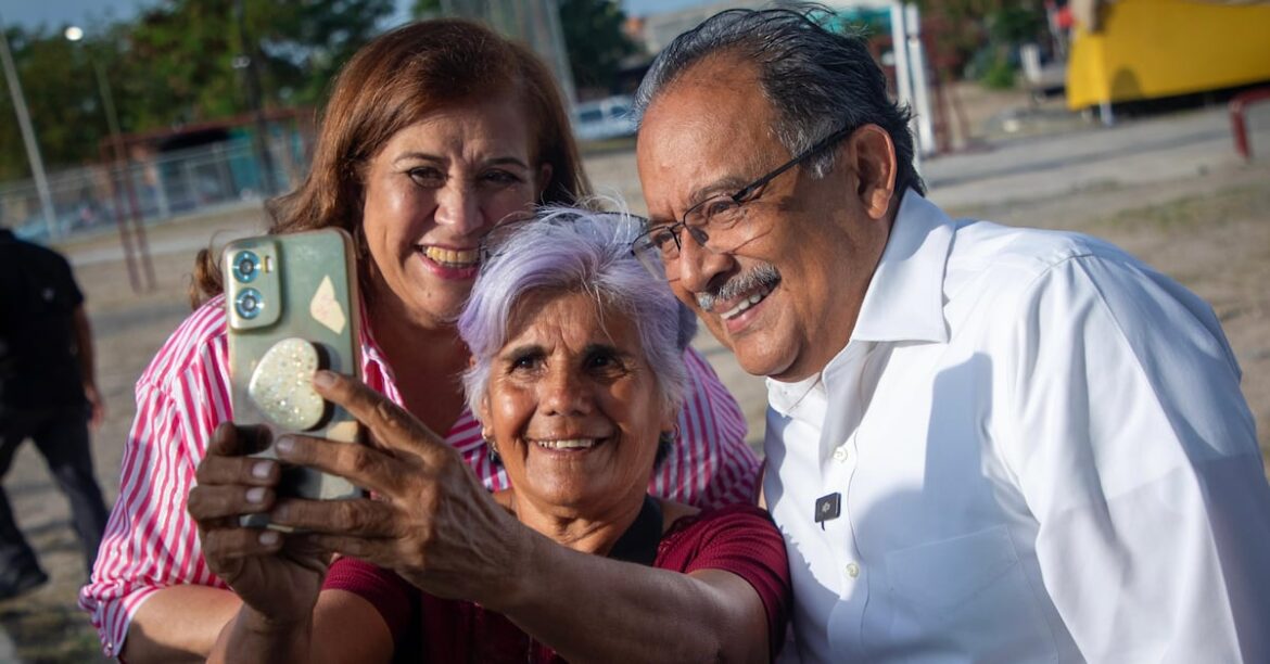 Andrés Mijes llama a construir un gobierno cercano a la gente en Nuevo León