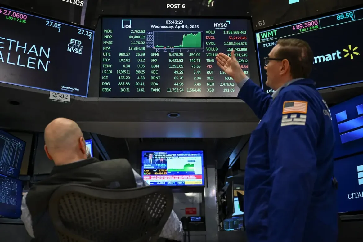 EE UU crece por el ‘bum’ de la IA, pero enfrenta riesgos fiscales y geopolíticos