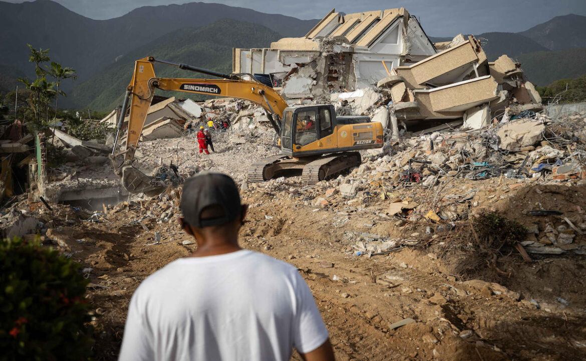 Superan 3,300 los muertos por terremoto en Venezuela; iniciativa ciudadana registra más de 31 mil desaparecidos