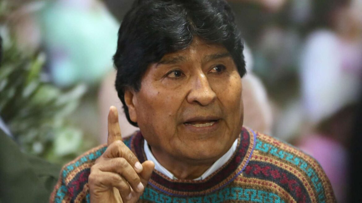Fiscalía de Bolivia ordena captura de Evo Morales por terrorismo y alzamiento armado