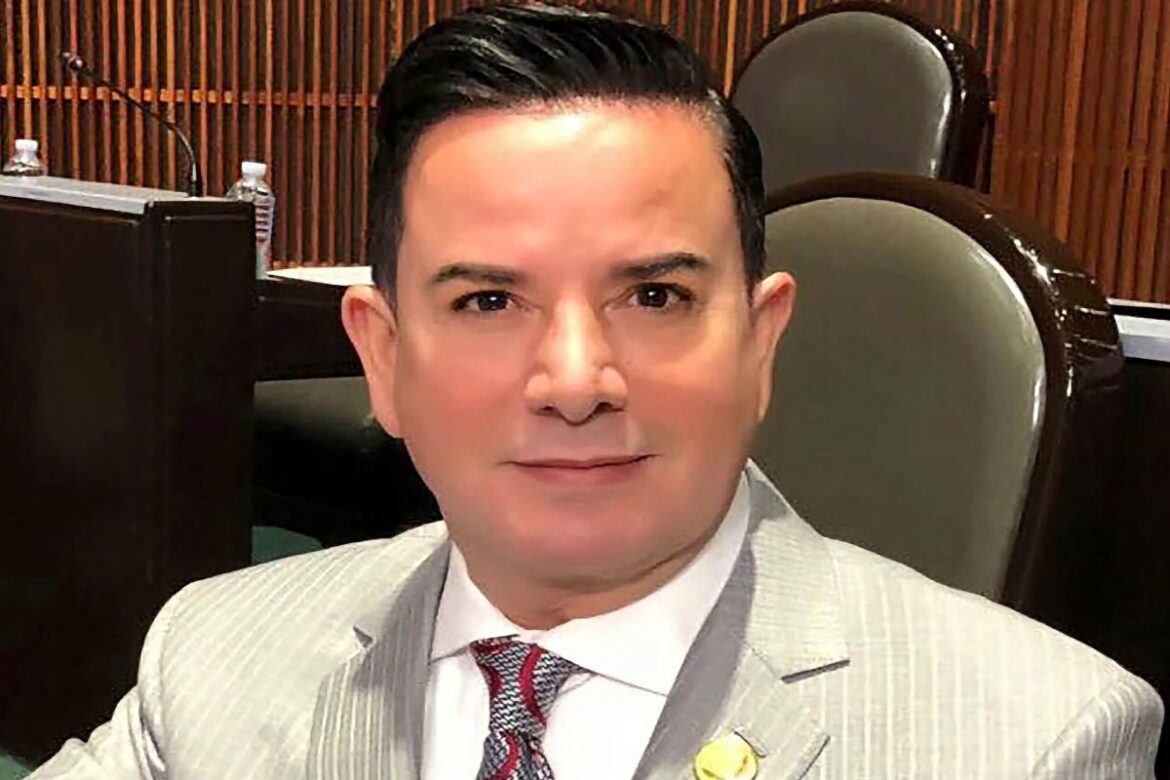 Asesinan a balazos al exalcalde de Fresnillo, Benjamín Medrano Quezada, en Guadalajara