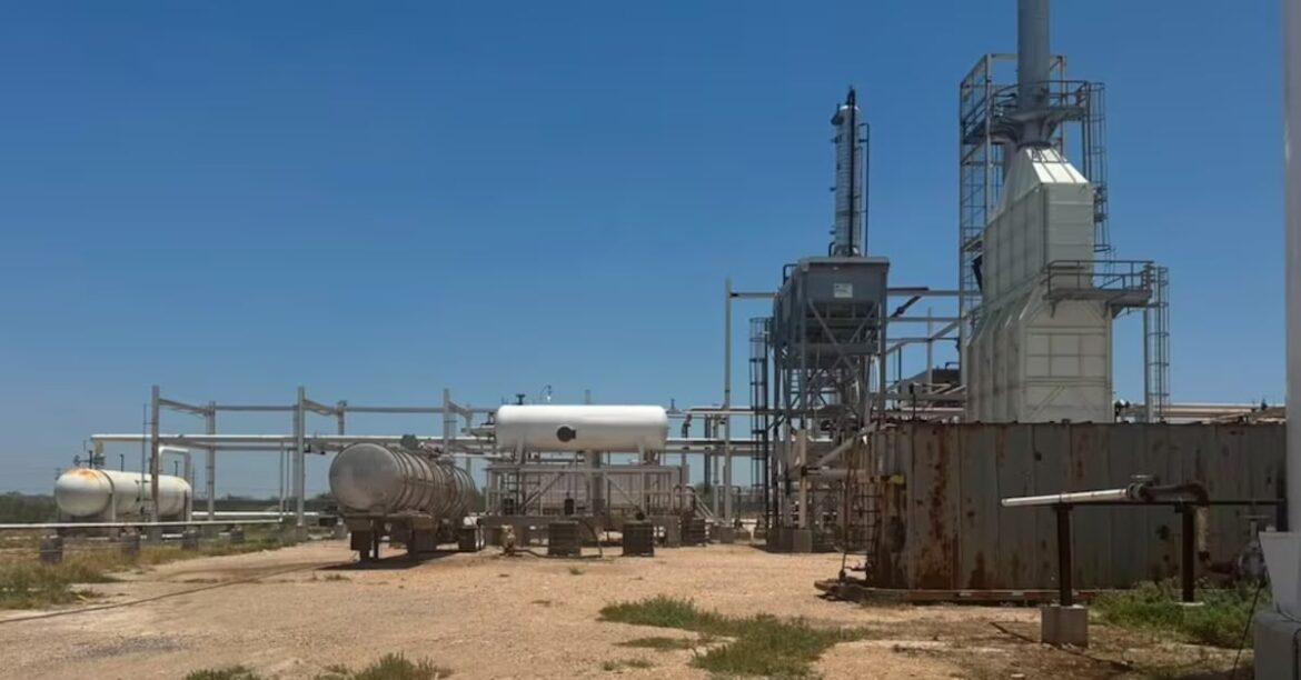 Aseguran refinería clandestina con más de 3.7 millones de litros de hidrocarburo en Reynosa