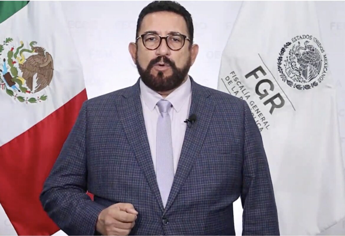 Ulises Lara López renuncia como fiscal de Asuntos Relevantes y vocero de la FGR