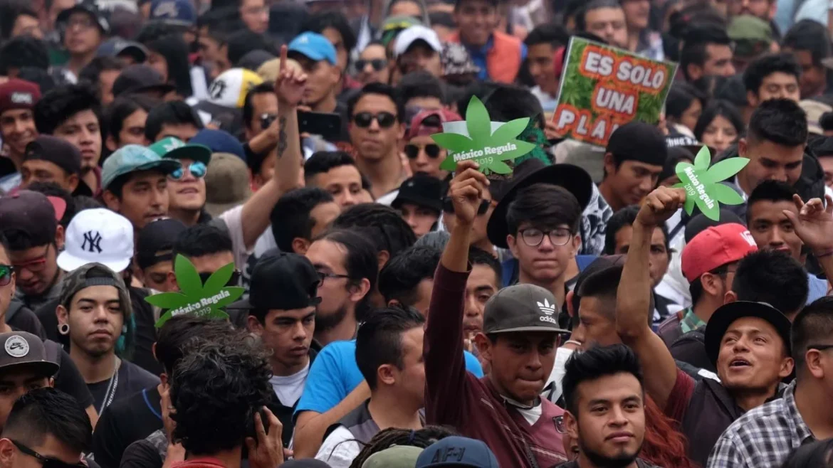 SSC prevé 27 eventos en CDMX; marcha por cannabis y rodadas ciclistas impactarán vialidades