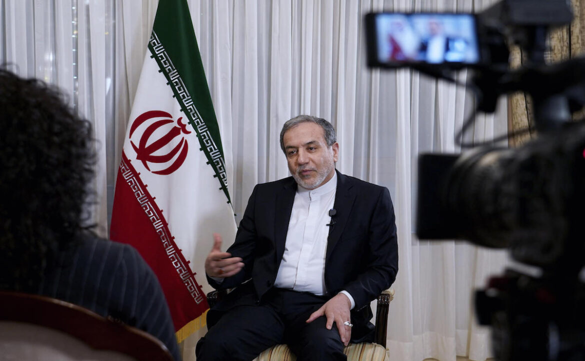 Irán cierra el estrecho de Ormuz ‘hasta nuevo aviso’ y condiciona su reapertura al retiro de EE.UU.