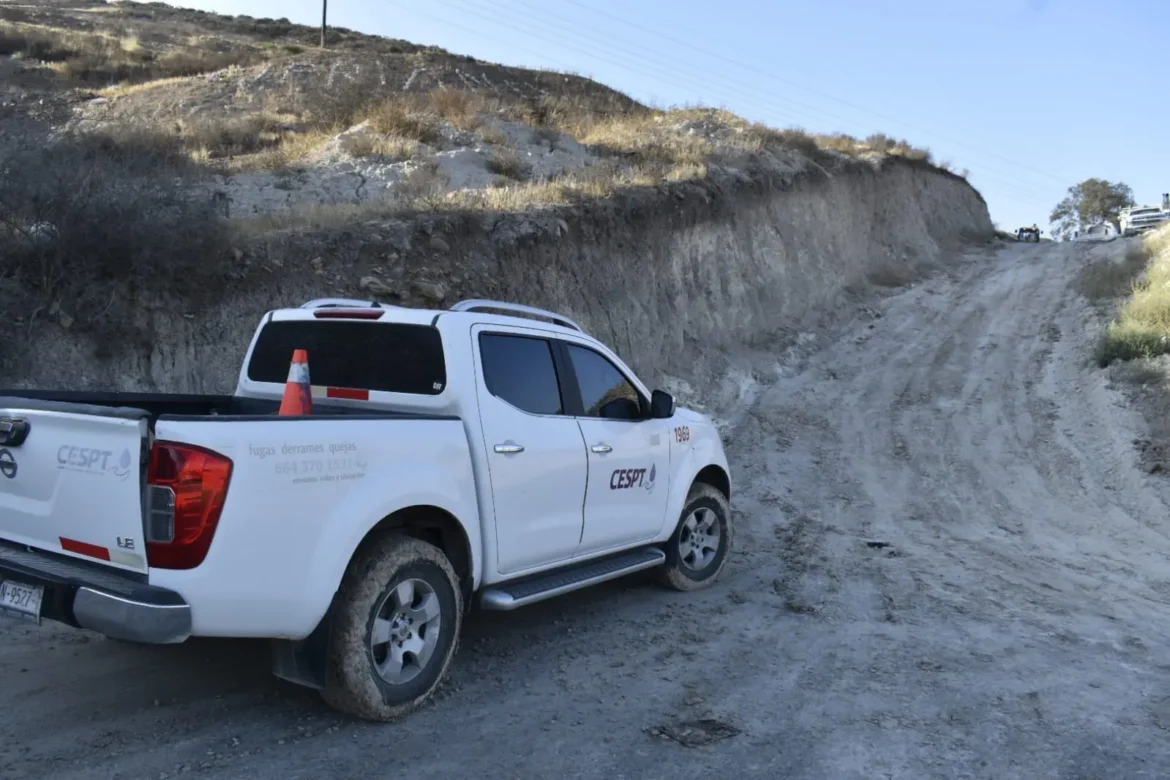 Fuga de agua en La Pechuga deja sin servicio a 20 colonias en Tijuana