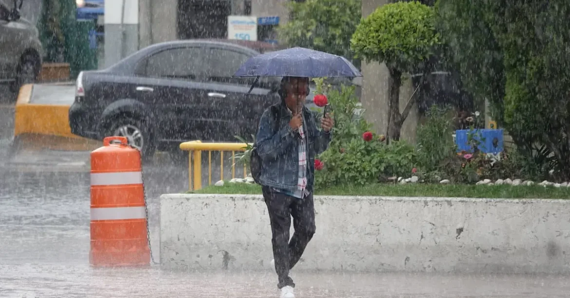 Onda tropical 29 provocará lluvias fuertes en México hasta el 29 de agosto