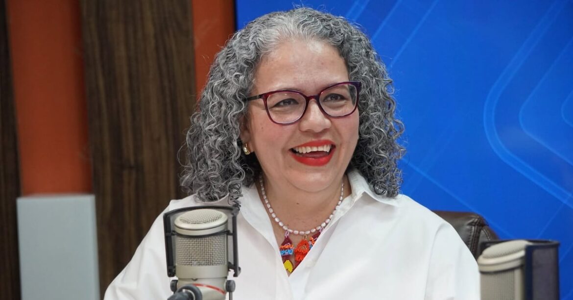 Graciela Domínguez Nava es elegida gobernadora interina de Sinaloa