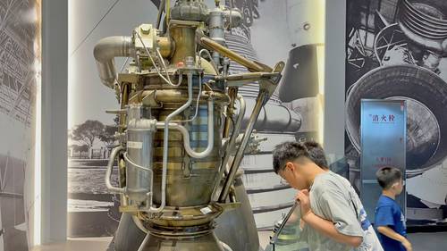 China desafía a la NASA 23 años después de su primer viaje espacial tripulado