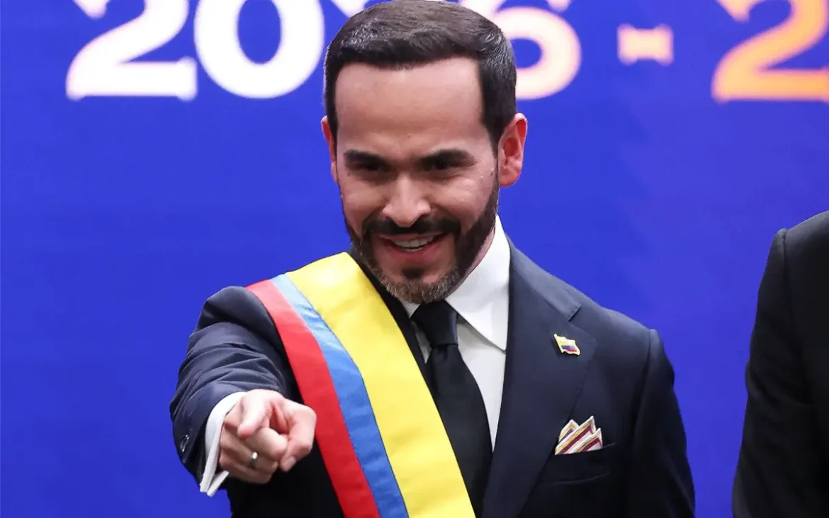 De la Espriella pronuncia su primer discurso: promete fumigación, fracking y mano dura contra el narcotráfico