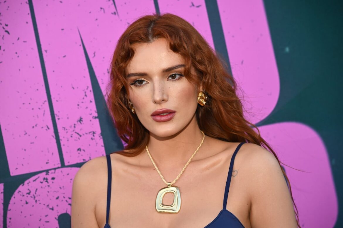 Bella Thorne revela cómo Disney enfrentaba a Zendaya y a ella: ‘Solo había espacio para una’